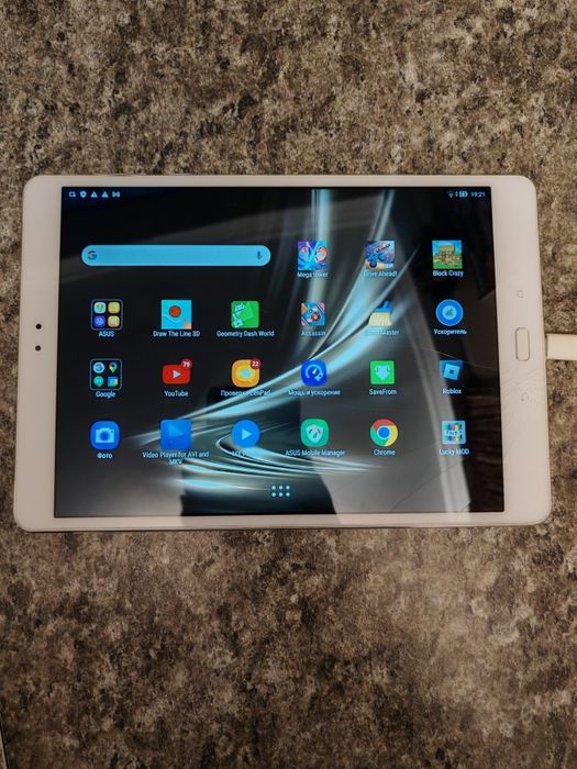 ASUS ZenPad 3S 10 на запчасті