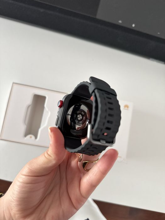 Huawei watch fit 4 pro