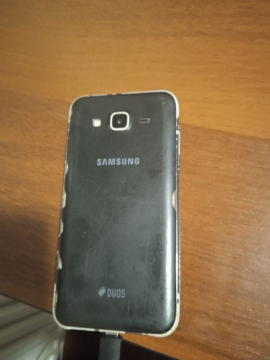 Самсунг Galaxy j5