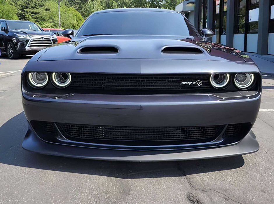 Dodge Challenger      2019