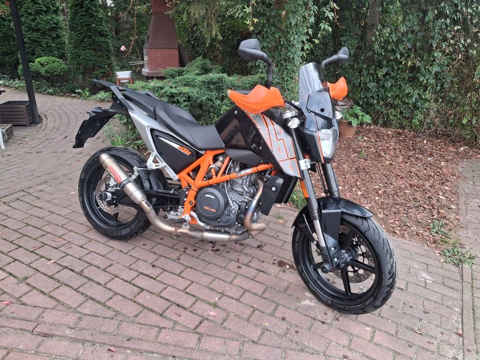 Ktm duke 690 Bezwypadkowy pierwszy właściciel 15tys.km 2012r.
