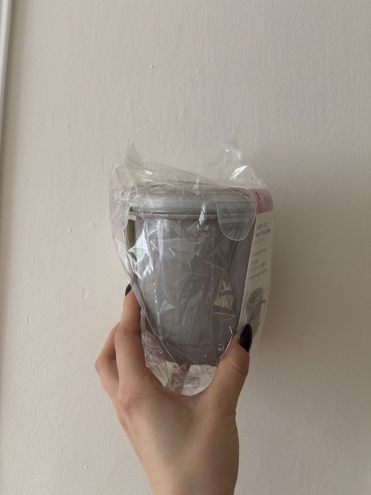 Kubek do mikrofali do przechowywania szary 620 ml na zupe do pracy