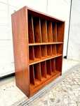 Biblioteca olaio vintage + 79comp x 34prof x 103,5alt.