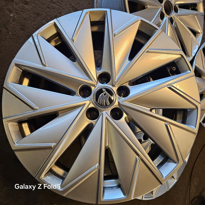 Alufelgi 17 Skoda Kamiq Fabia Rapid Scala Roomster Vw Seat MG 5x100