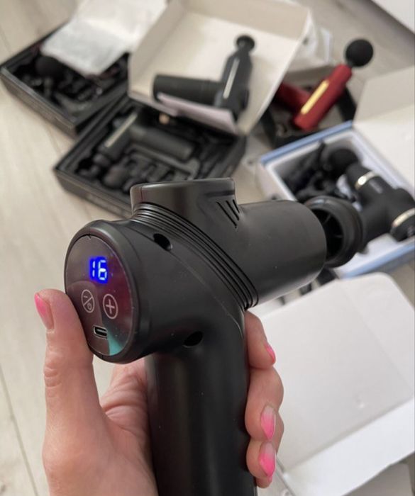 Перкуссионный массажер 555грн