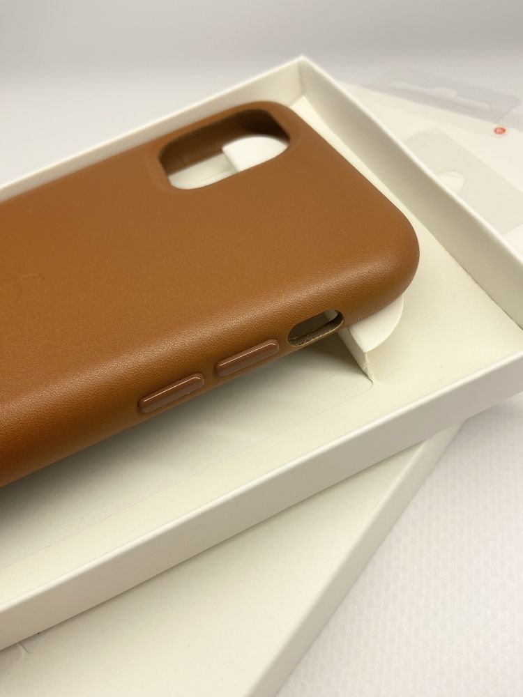 Чехол кожаный Apple iPhone 11 Leather сase original 11