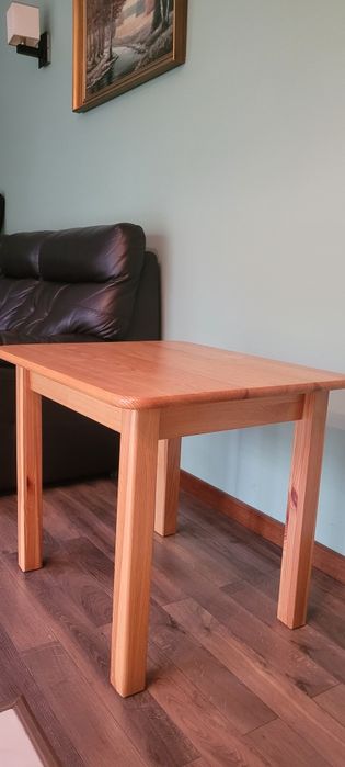 Stolik sosnowy 60x70