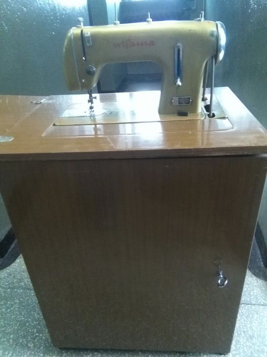 Maszyna do szycia Wifama z1960