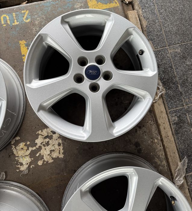 Felgi aluminiowe Ford OE ET 55 7,5jx17” 5x108 Kuga CMax SMax TPMS