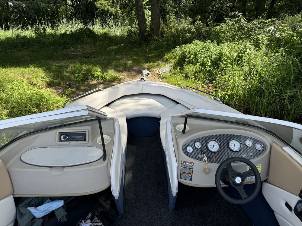 Bayliner 1950, 2001rok reja 24 (motorówka łódka jacht) Warszawa