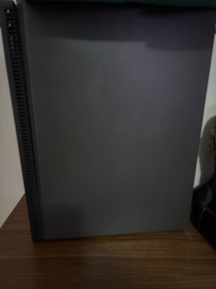 Torre e monitor gaming