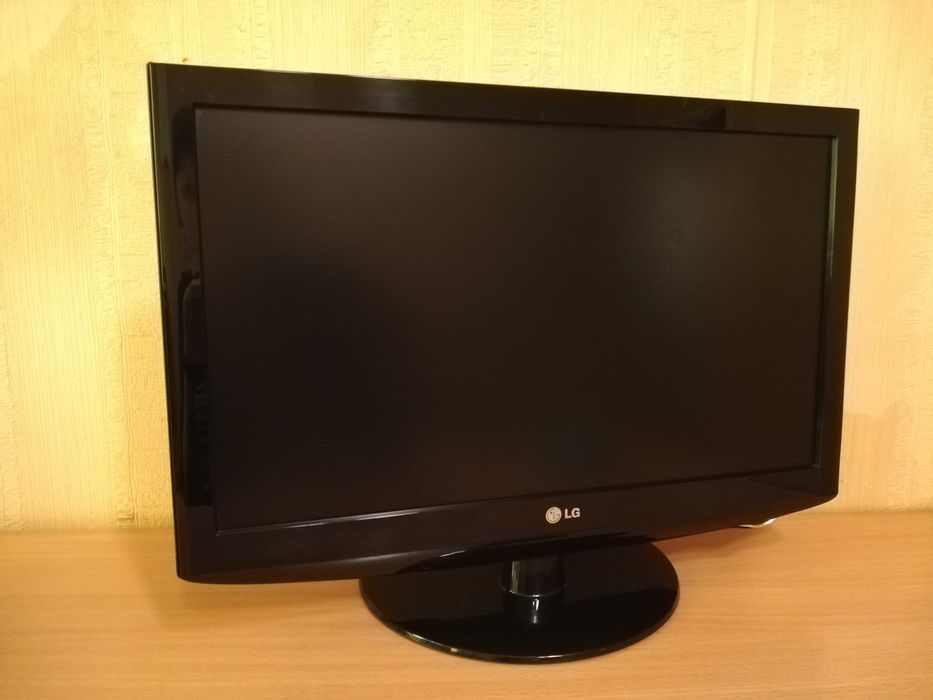 Telewizor LG 22LD320 22 cale HDMI