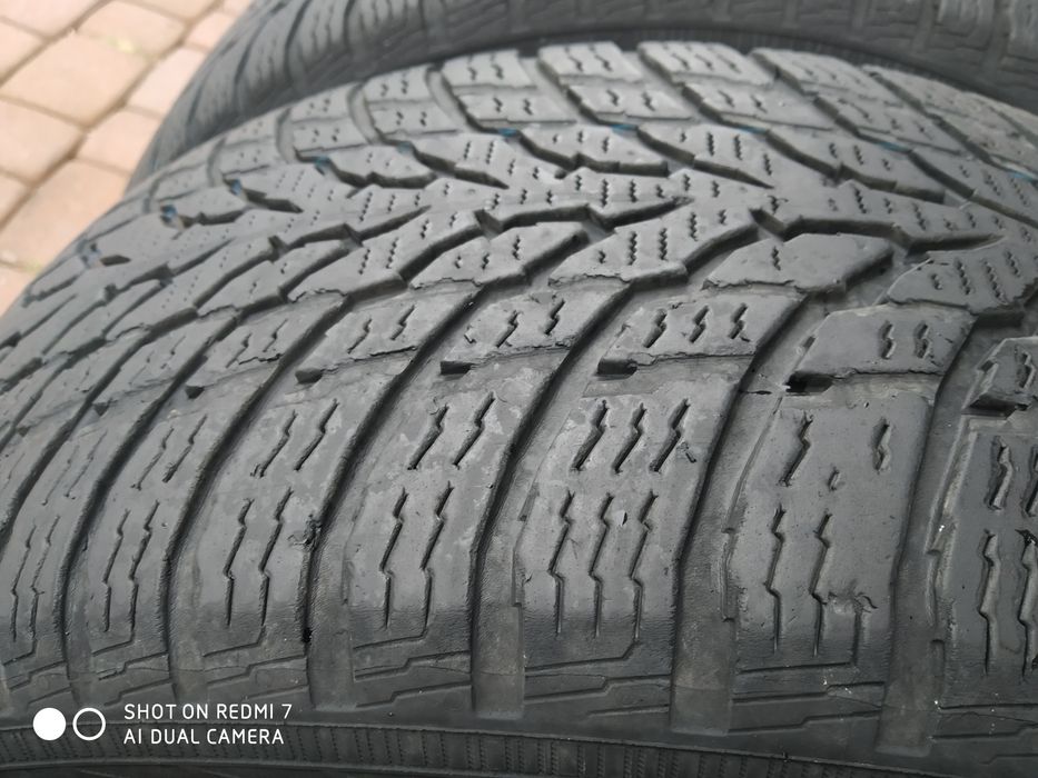 Opony zimowe 4szt
Nokian Tyres Wr snowproof
205/55R16
Dot4219