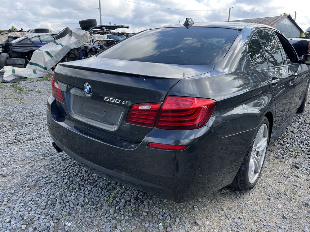 Бампер м пакет ф10 задний зад катафот дифузор bmw f10 lci m