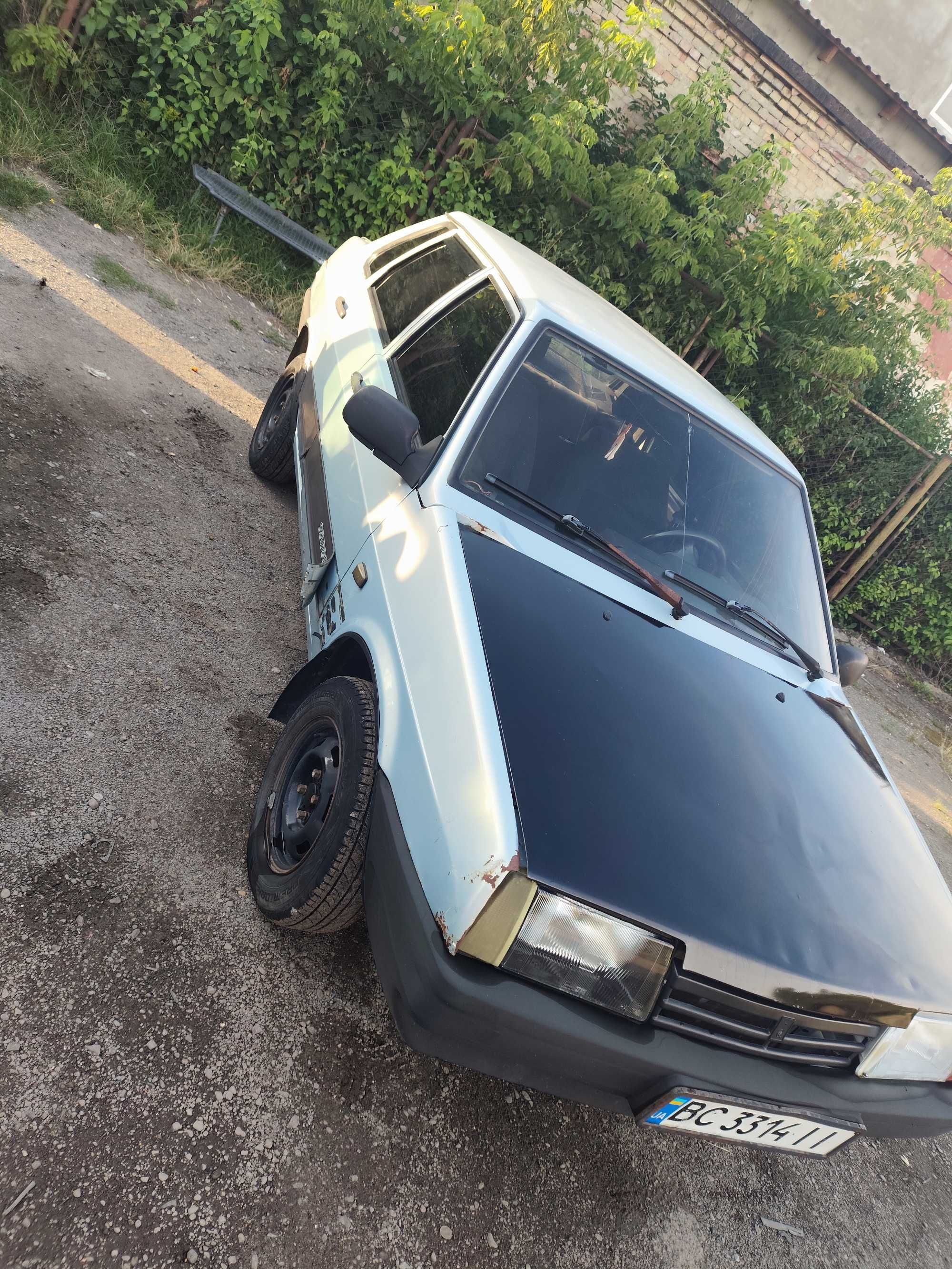Автомобіль ВАЗ 21099