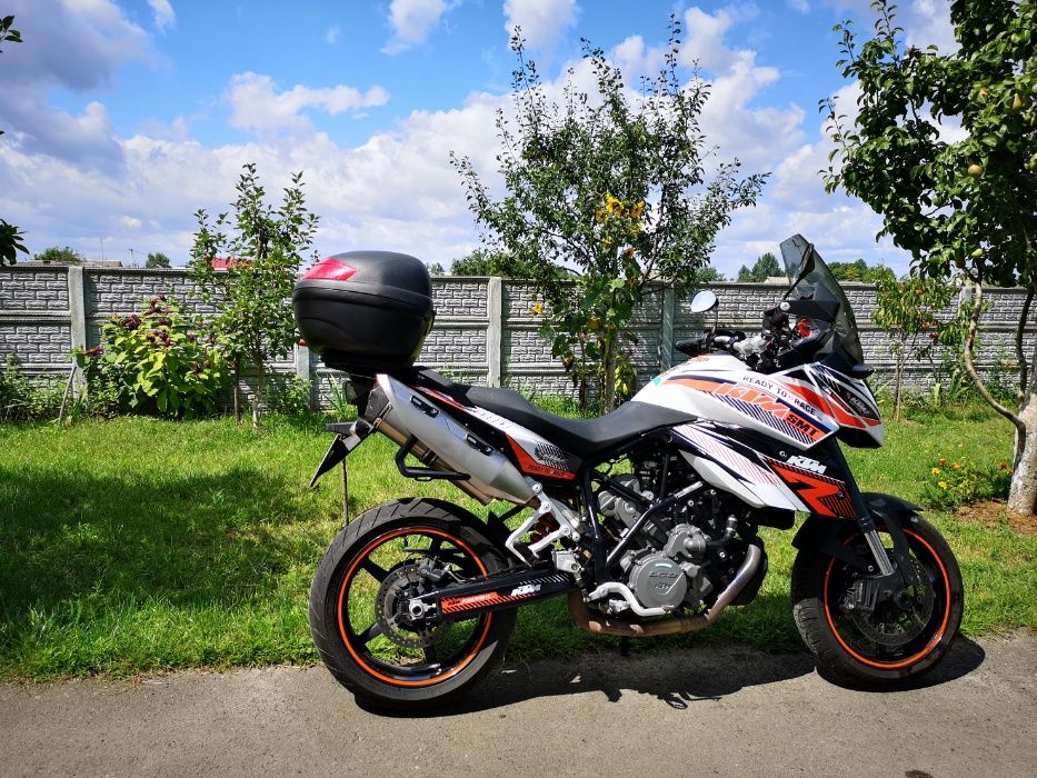 Мотоцикл KTM 990 smt