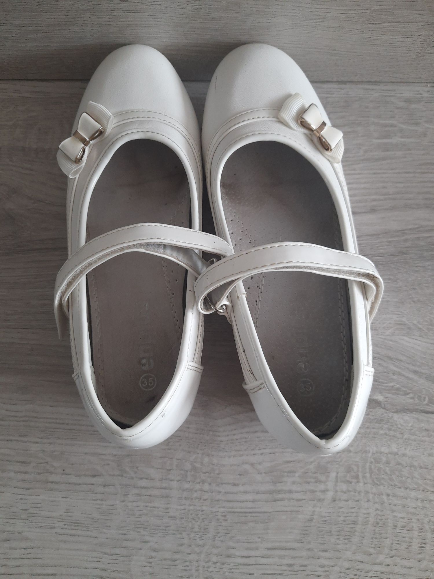 białe buty komunijne 35