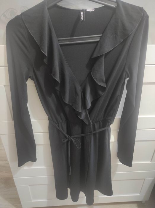 Sukienka Czarna H&M 36 S gumka w pasie