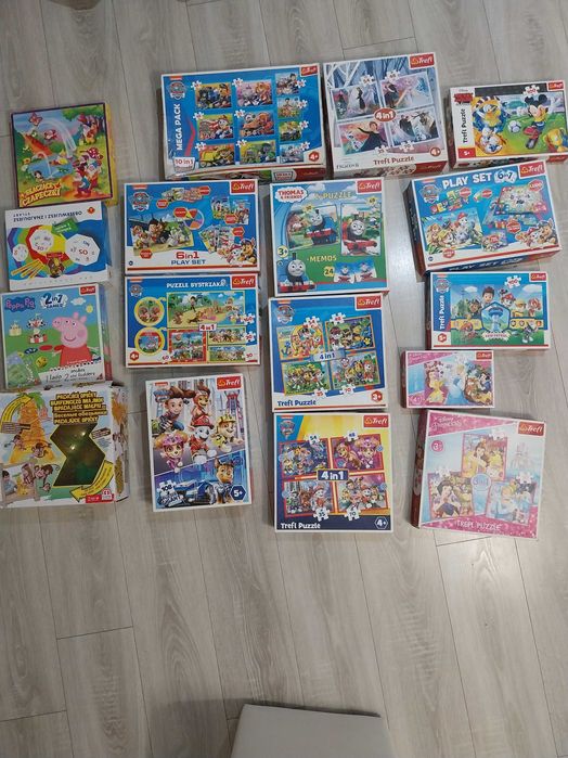 Używane puzzle i gry