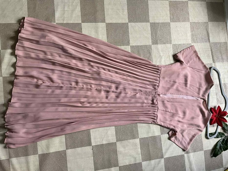 Sukienka długa Shein  zwiewna plisowana34/37 pudrowy róż wesele