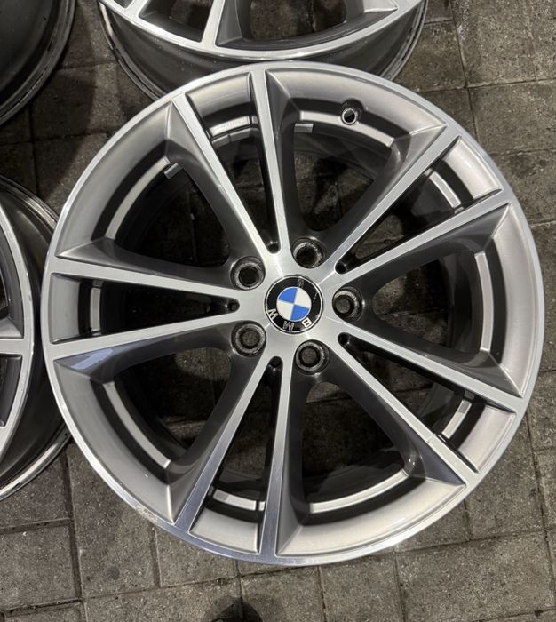 Оригінальні легкосплавні диски BMW 5:112 R17
