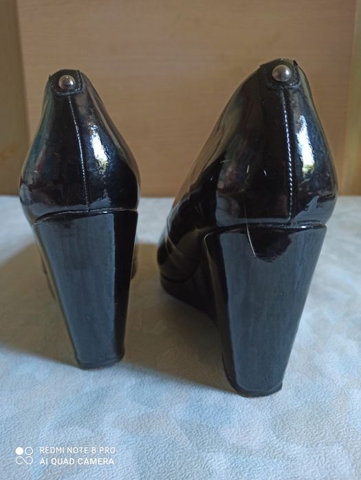 Туфли женские (37 р.)