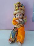 Lalka z pozytywką, porcelanowa główka