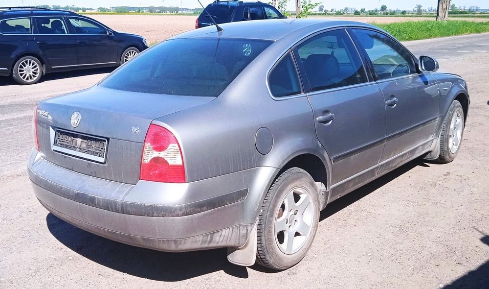 Na części VW Passat B5 Lift 1.6 B  Sedan ALZ GFK LD7W