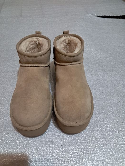 Жіночі уггі UGG Classic Ultra Mini Platform ( 42 )