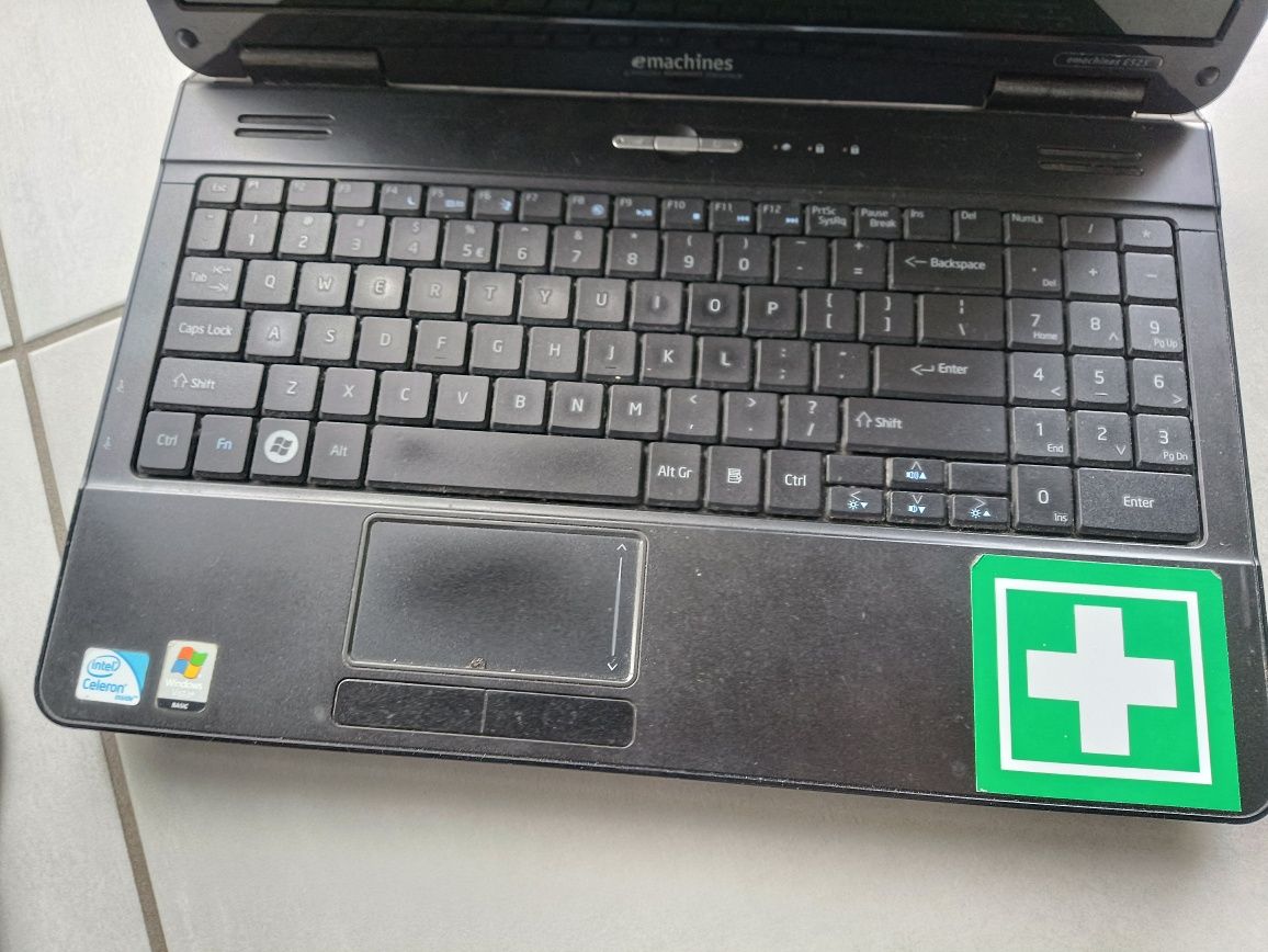 Laptop 15.6" czarny używany