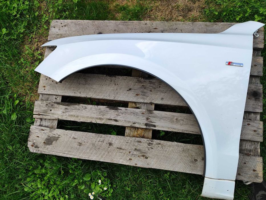 Audi Q5 błotnik przód przedni LS9R