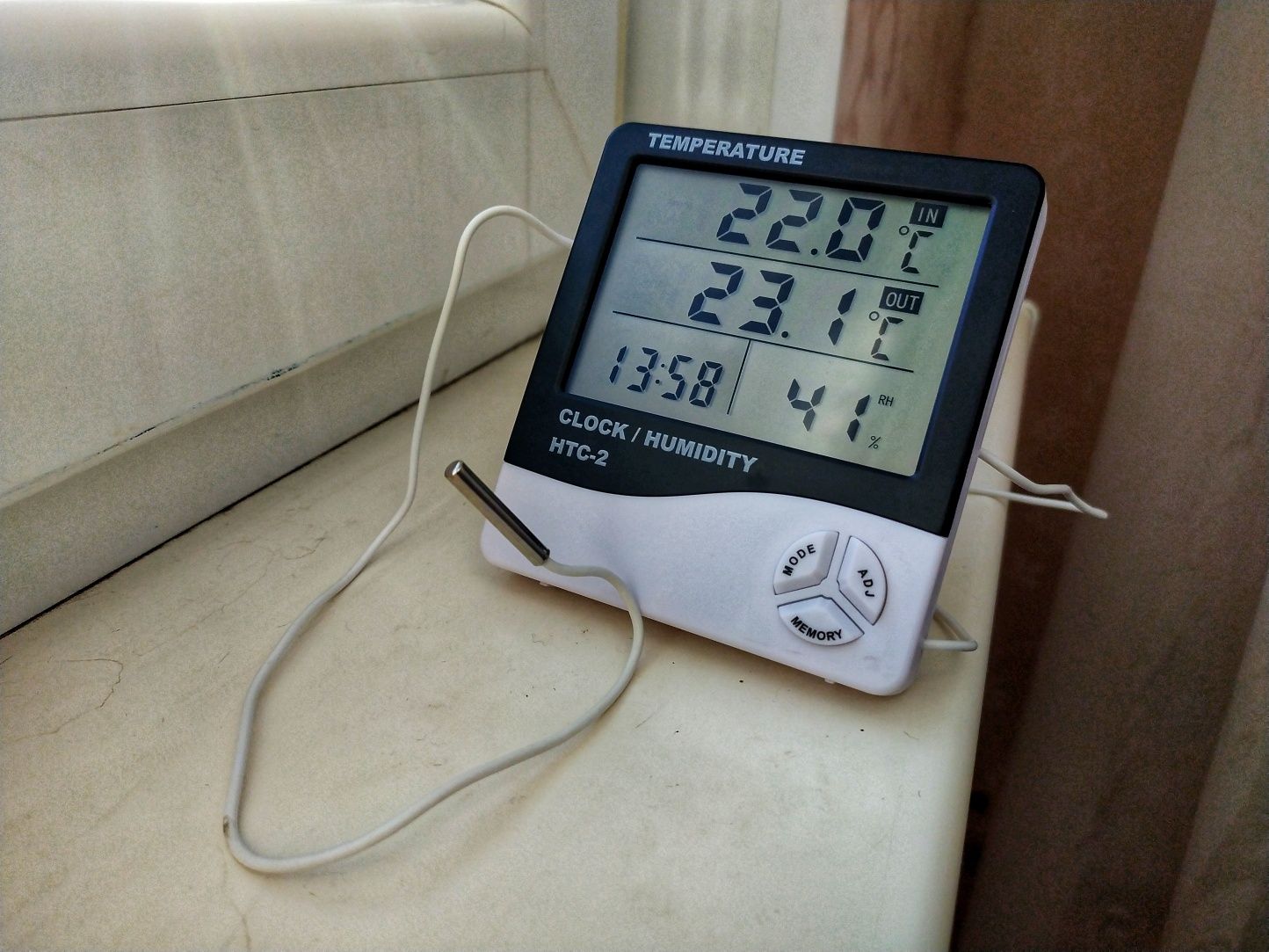 Метеостанция Часы Гигрометр Влагометр UKC HTC-2 термогигрометр