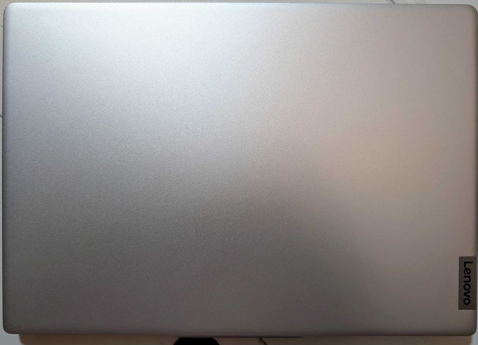 Ноутбук Lenovo IdeaPad Slim 5 16IAH8