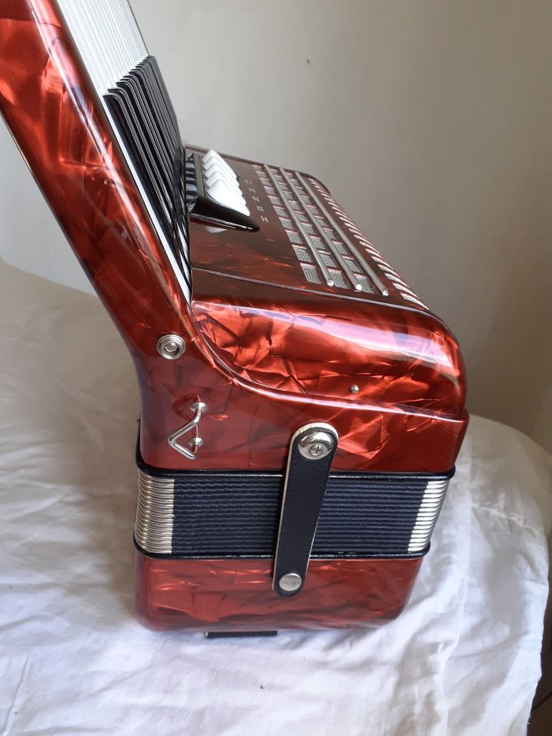 Akordeon Hohner Concerto 3 jak nowy