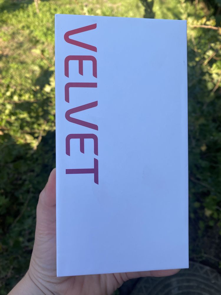 Продам новий LG G9 Velvet ThinQ +чехол та захисне скло в подарунок