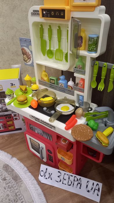 Кухня 82см нові дитяча з водою,парою, світ,звук,65 придмета