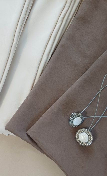 Готові комплекти штор 2шт. 1,20 ширина, 2,60 довжина.