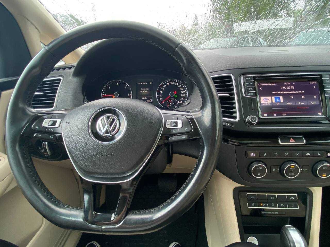 Авто Volkswagen Sharan 2017