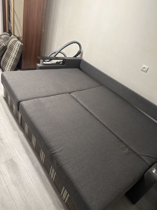 Диван кутовий