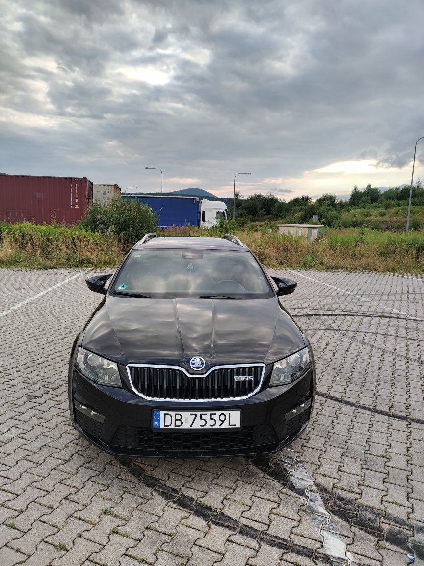 Skoda Octavia VRS 2.0 Tdi 226km Manual Asystenci Tempomat Alufelgi 19