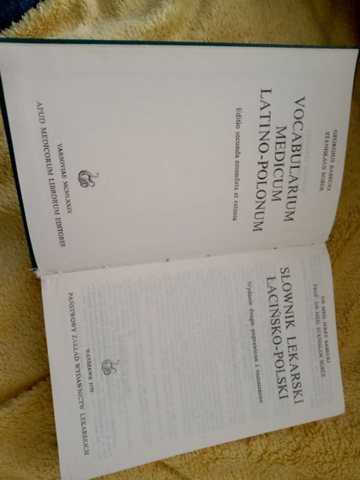 Słownik lekarski łacińsko polski