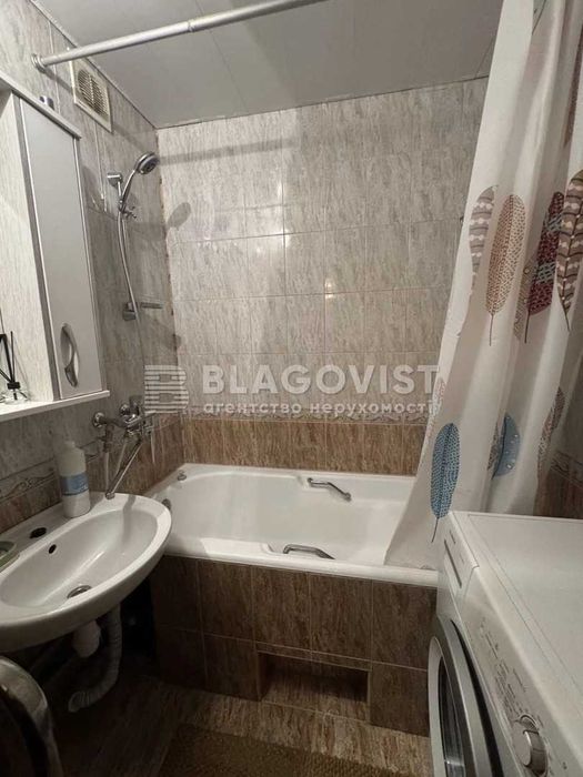 Продаж 3-х кімн Чистяківська 7 ,Святшино,Нивки