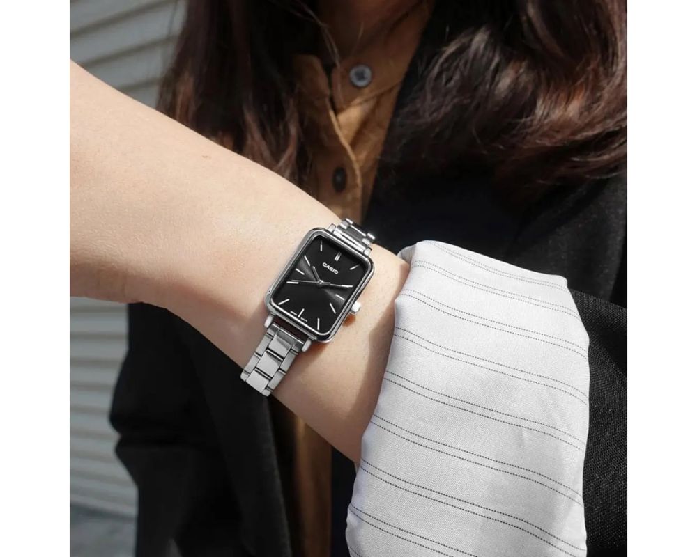 Жіночий наручний годинник CASIO Classic LTP-V009D-1E