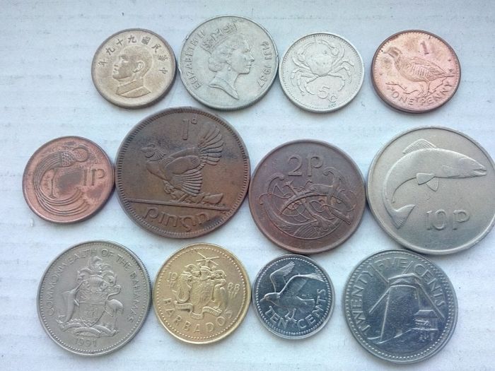 Монеты 40 островов.Океания,Карибы и другие