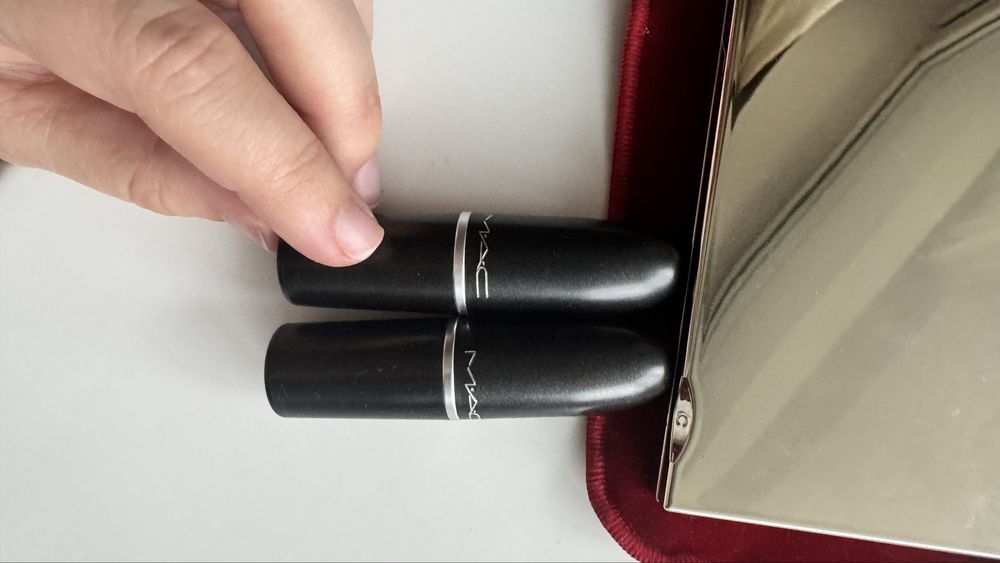 Сет пудра clarins + 2 помади mac