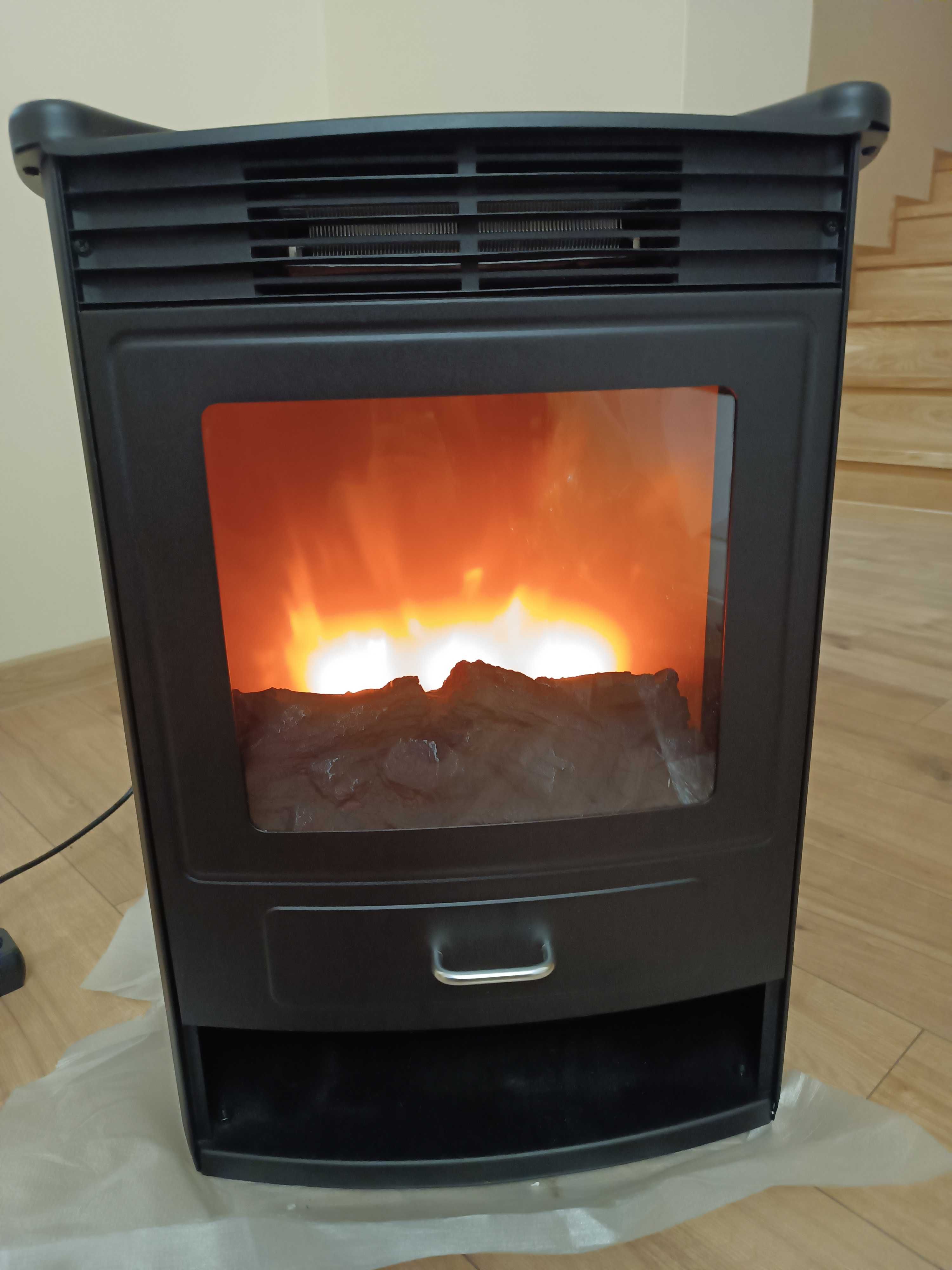 Bormio S Smart Kominek elektryczny marki Klarstein