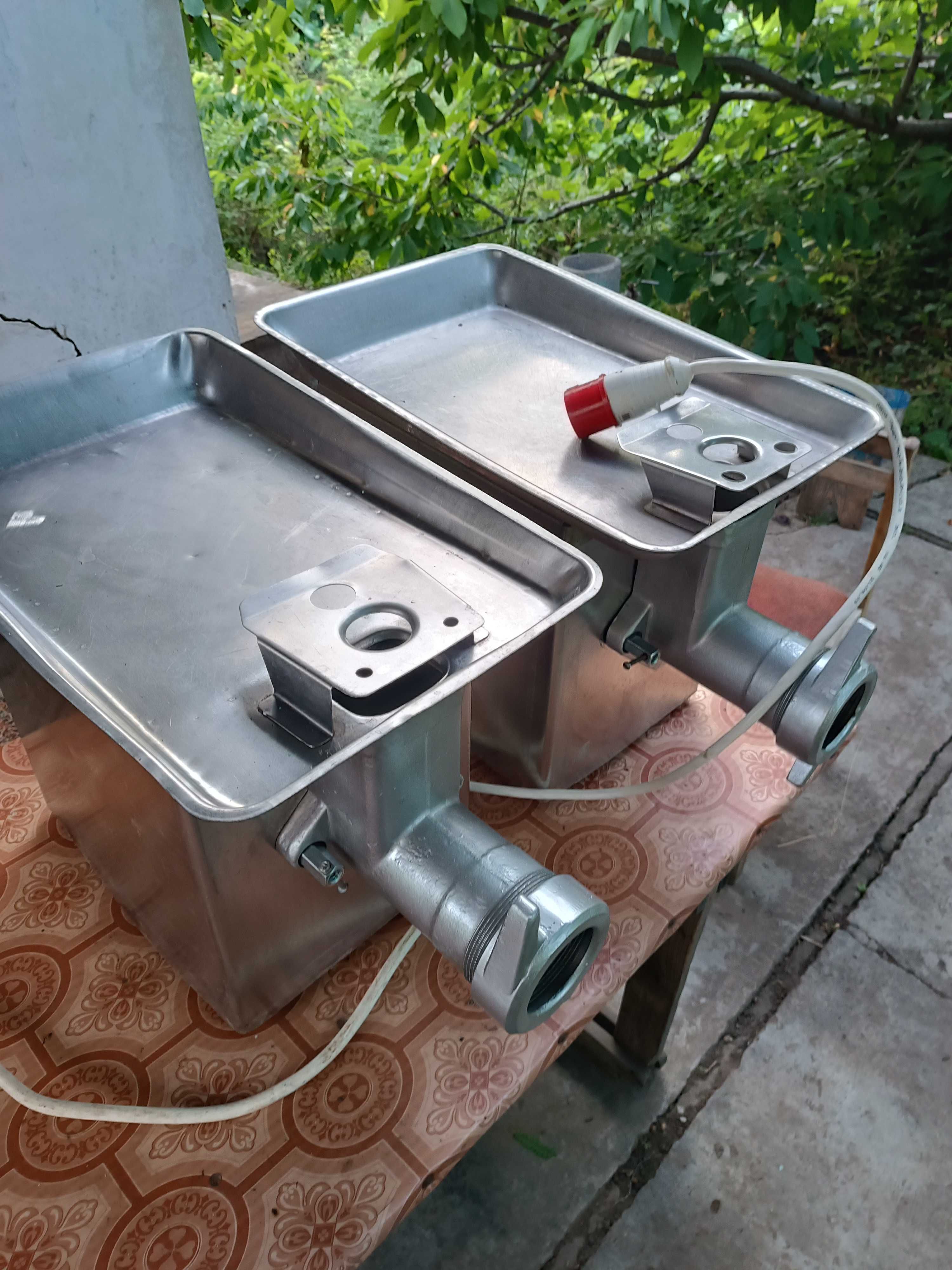 Мясорубка МИМ-300