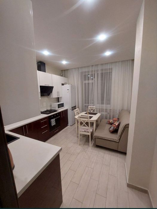 Подобово, погодинно оренда квартири по вул. К. Ольги/Наукова/В. Гарден