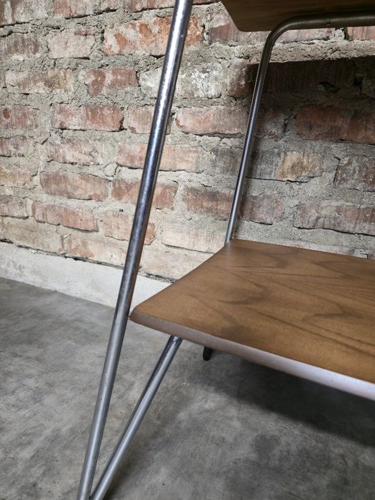 Stolik/konsolka vintage Bauhaus Loft po renowacji