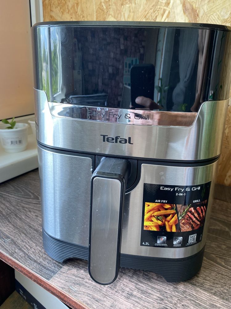 Аэрогриль Tefal (почти новая)